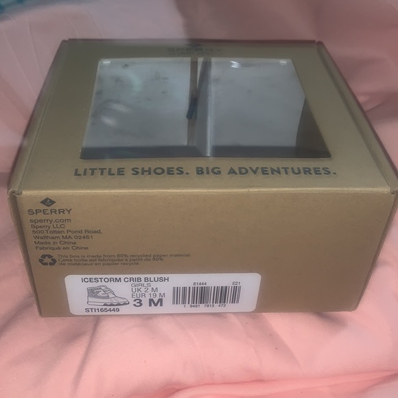 Sperry Top- Sider pink size 3. Great condition. Box included - Picture 5 of 5